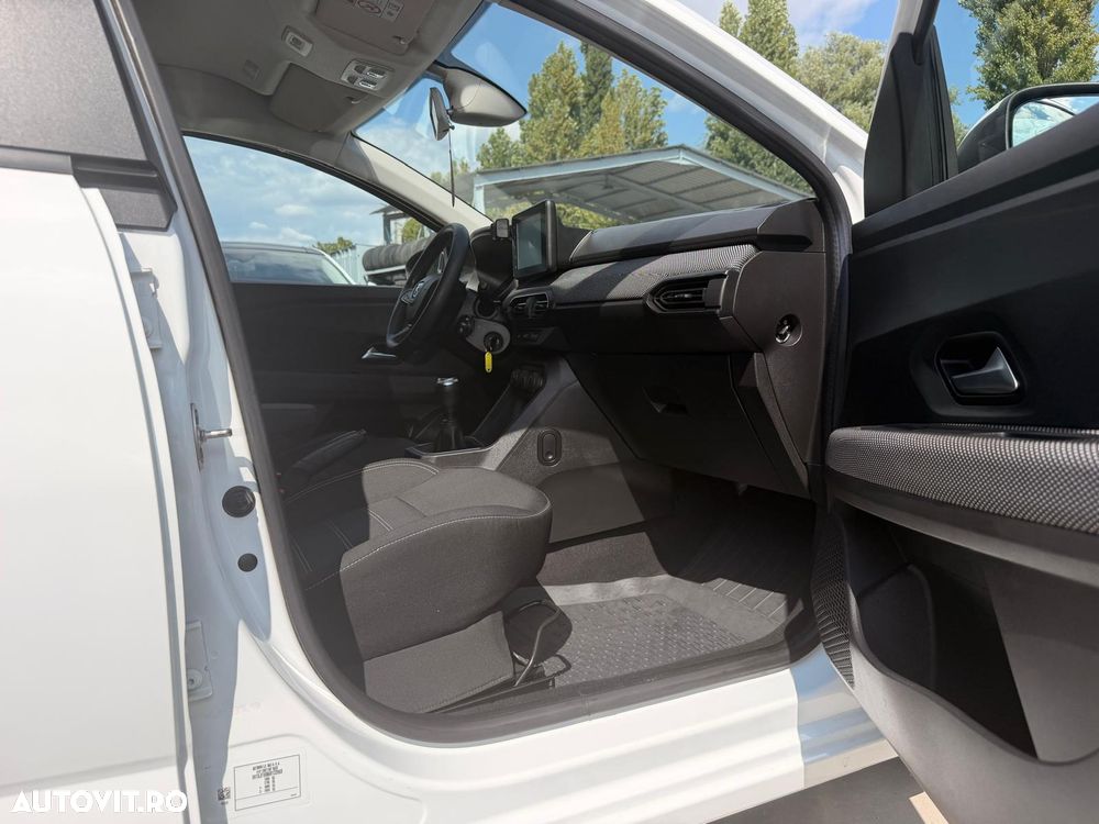 Dacia Logan TCe 90 MT6 Comfort - 19