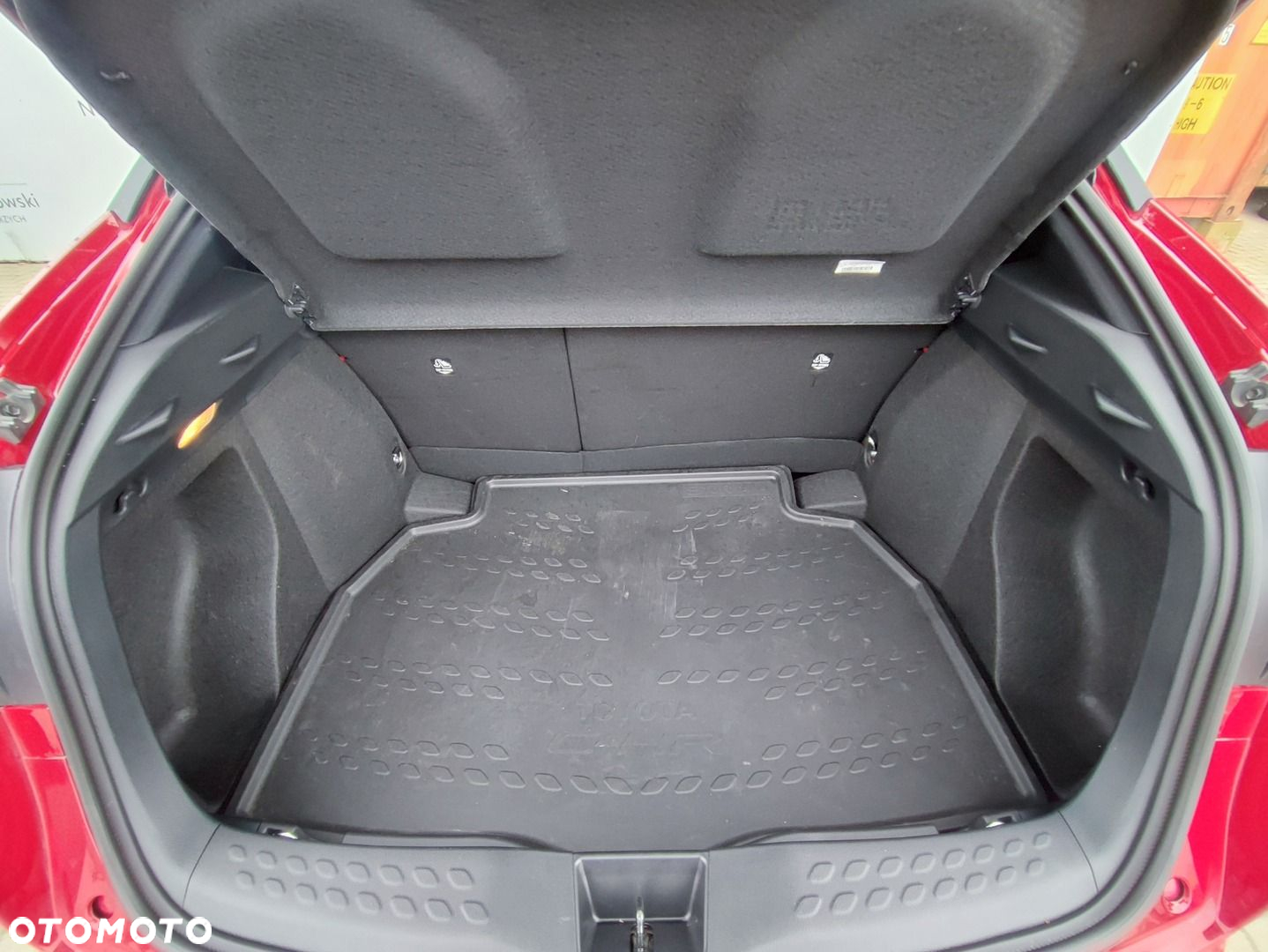 Toyota C-HR - 28