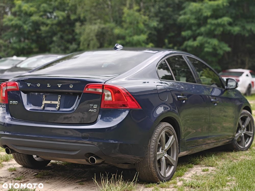 Volvo S60 T6 AWD Geartronic RDesign - 3
