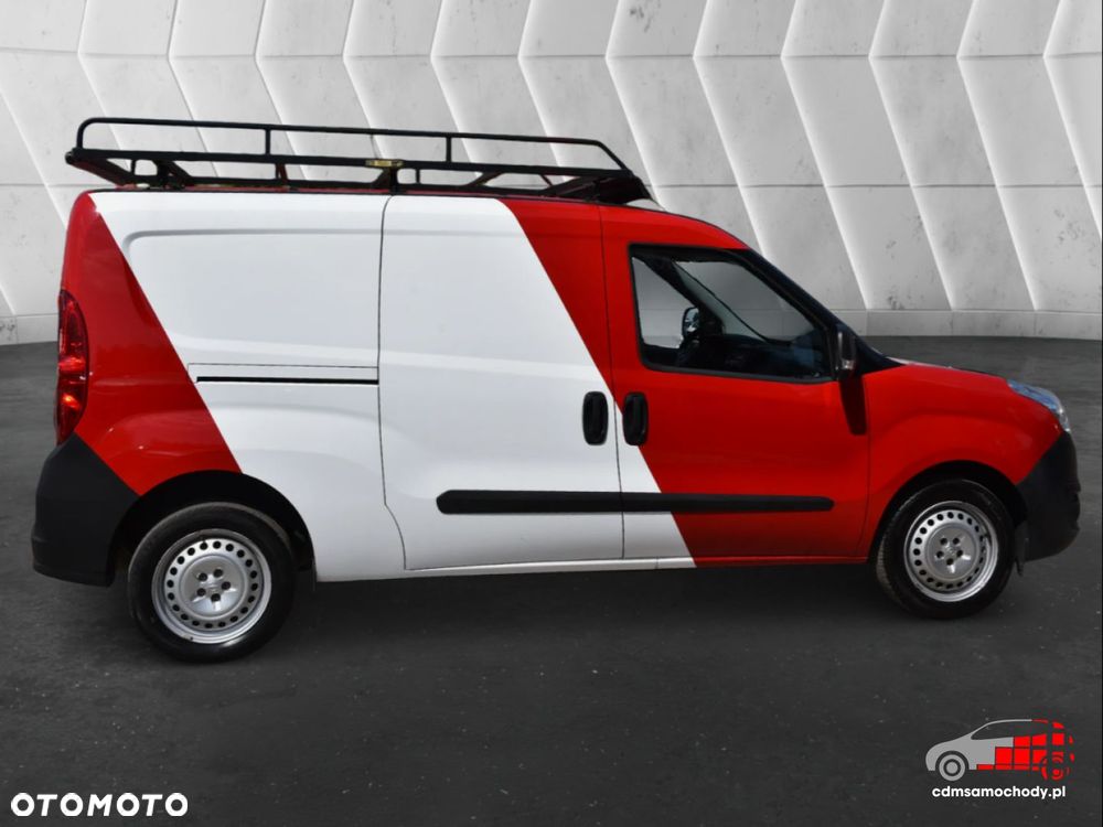 Opel COMBO - 11