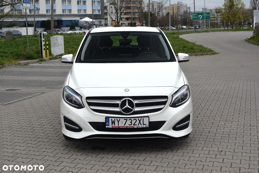 Mercedes-Benz Klasa B 200 7G-DCT Urban - 11