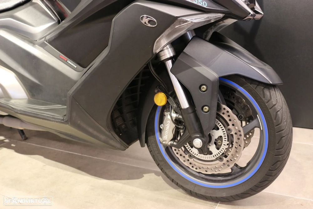 Kymco AK 550 - 4