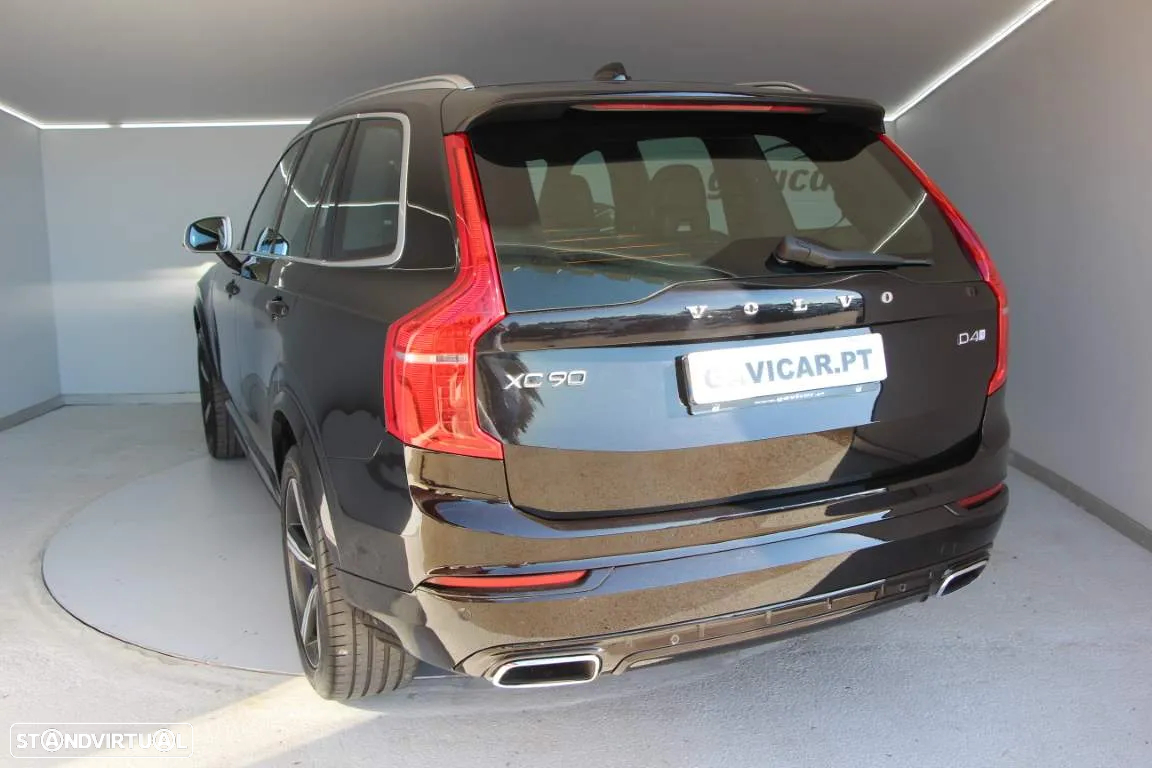 Volvo XC 90 2.0 D4 R-Design - 21