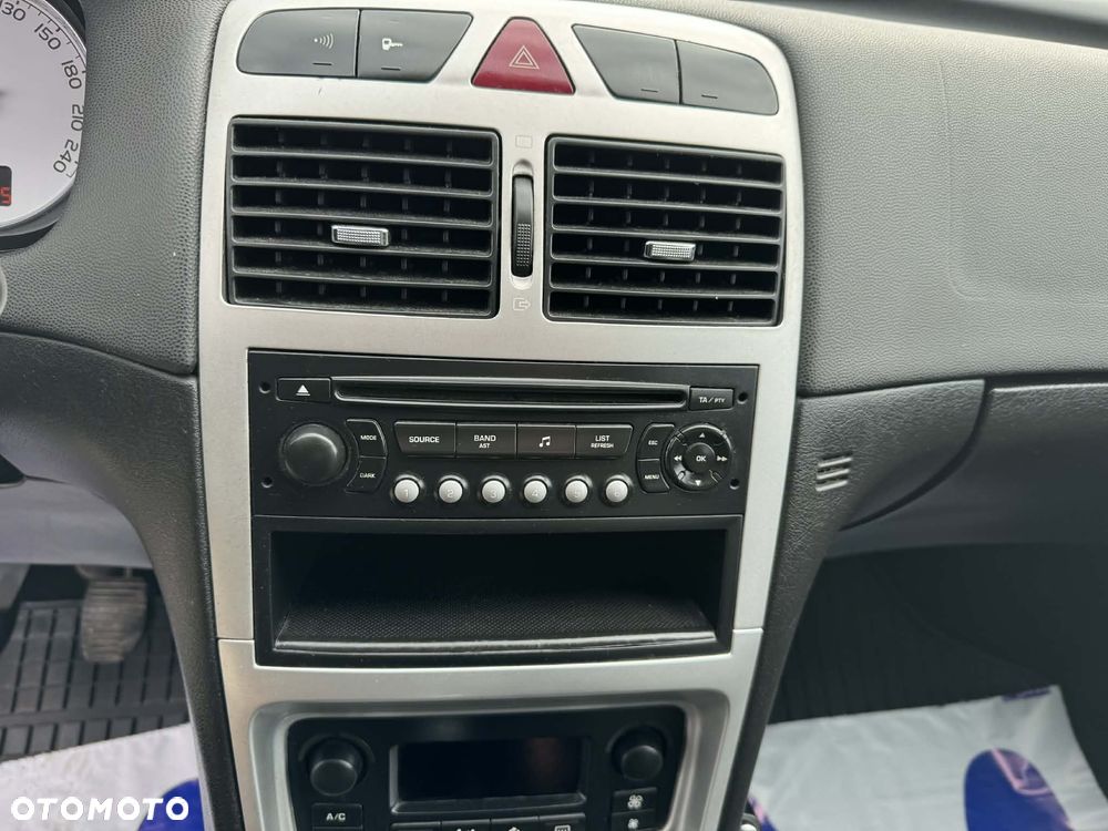 Peugeot 307 1.6 HDI Trendy - 11