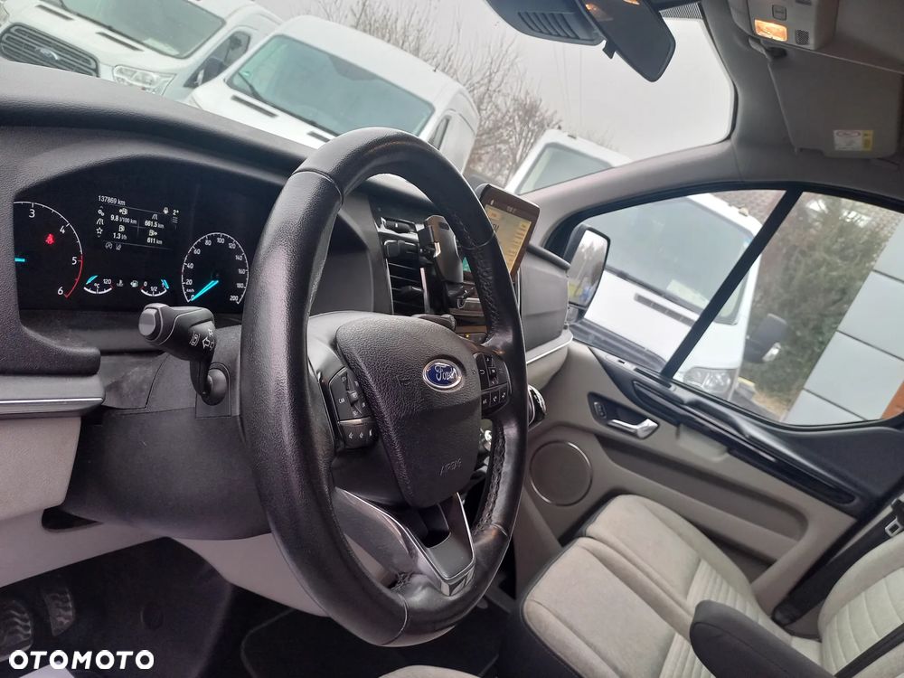 Ford Tourneo Custom 2.0 TDCi L2 Titanium - 29