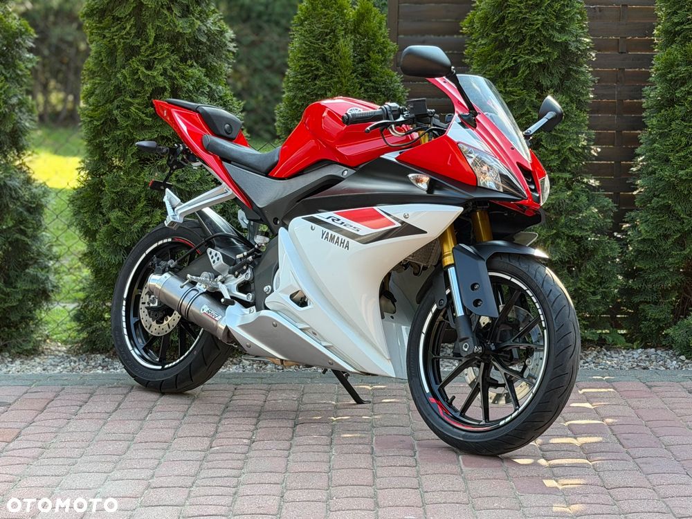 Yamaha YZF - 1