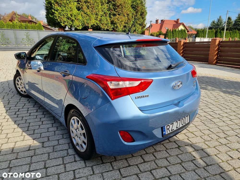 Hyundai i30 1.4 CRDi Base - 4