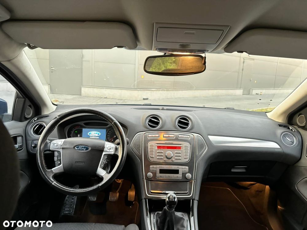 Ford Mondeo 2.0 Titanium - 9
