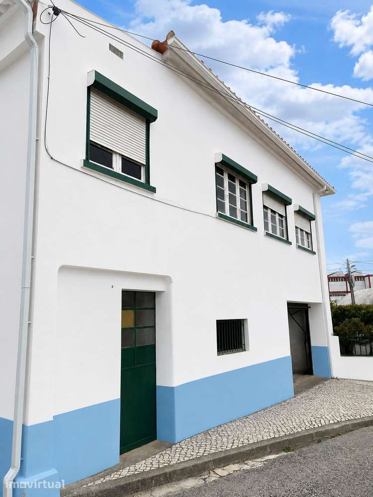 Moradia Geminada com Excelente Potencial - Grande imagem: 4/30
