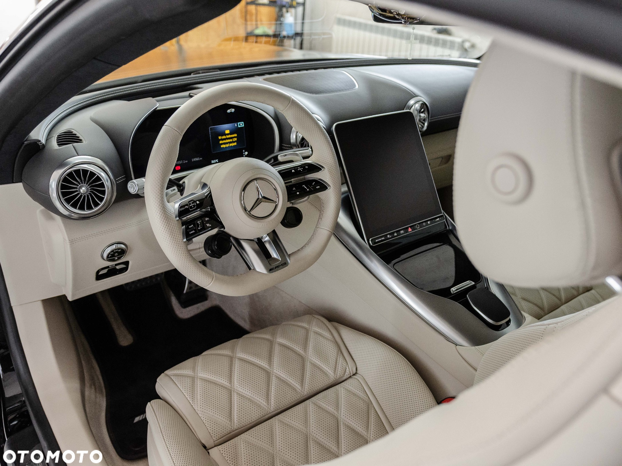 Mercedes-Benz SL AMG 63 4-Matic+ - 9
