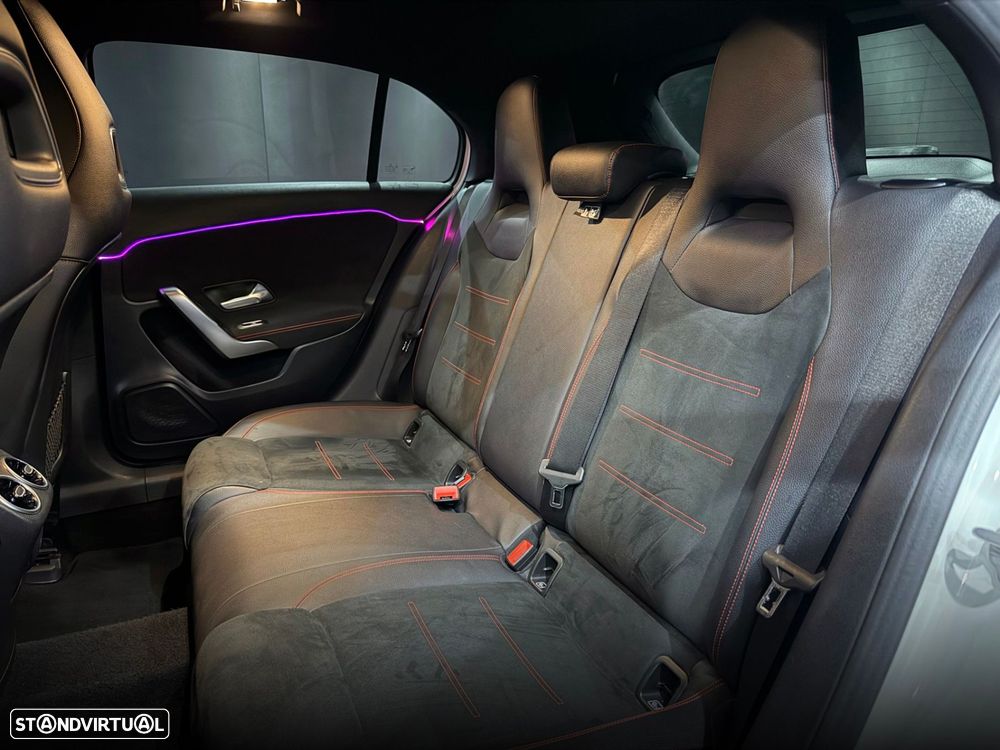 Mercedes-Benz A 180 d AMG Line Aut. - 34