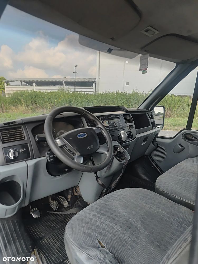 Ford TRANSIT - 8