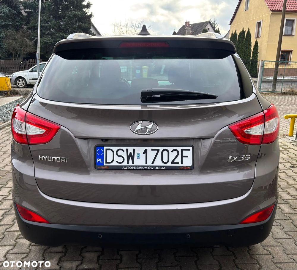 Hyundai ix35 blue 1.6 2WD Finale Gold - 9