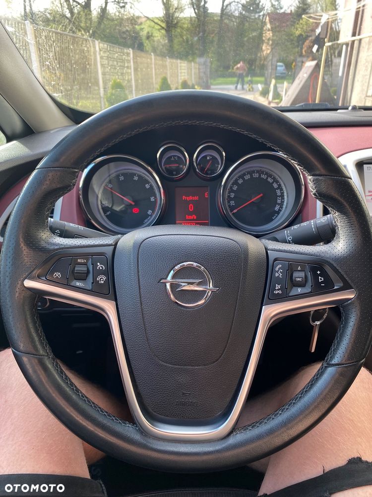 Opel Astra IV GTC 2.0 CDTI Sport S&S - 10