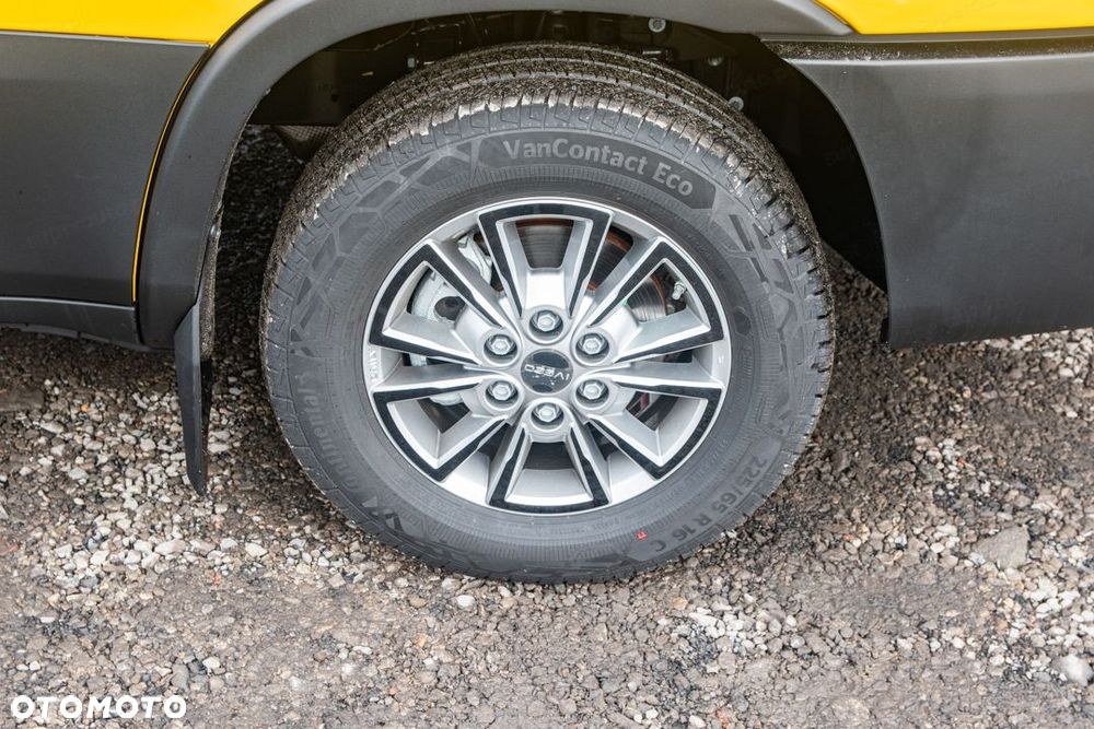 Iveco Daily 35S21 Hi-Matic Autolaweta 3.0 210KM - 19