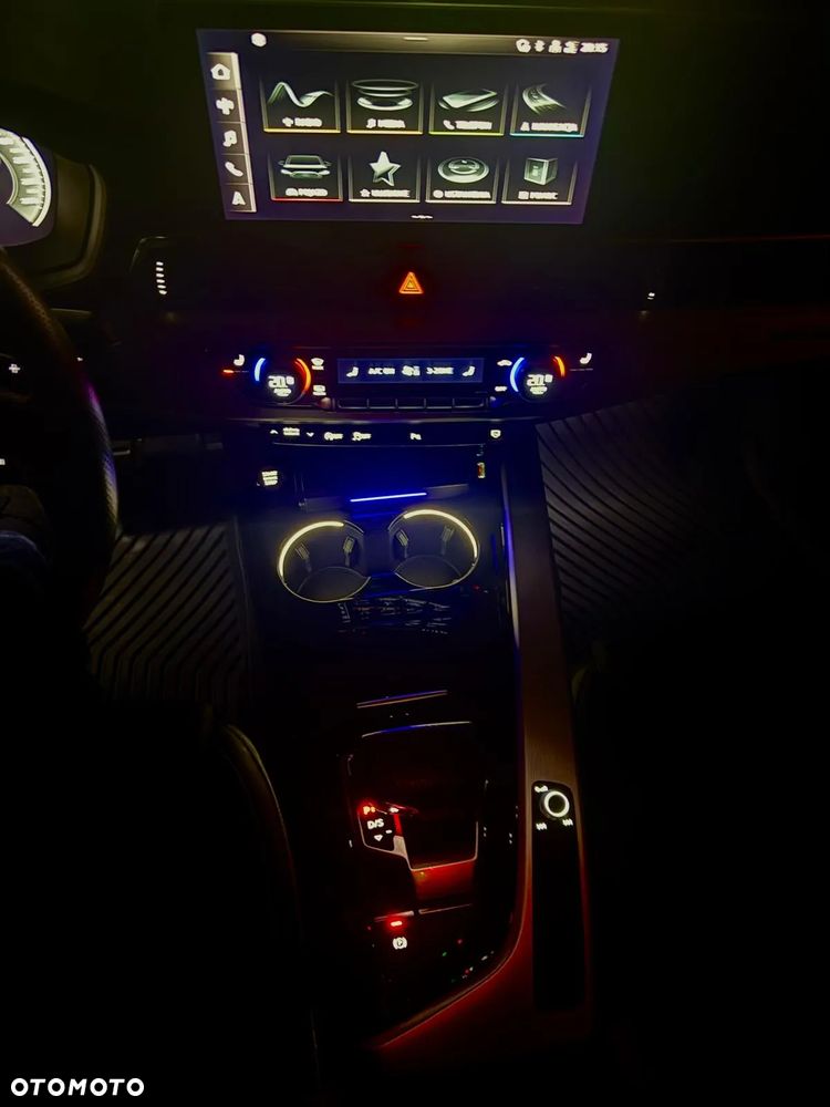 Audi A4 Avant 40 TDI quattro S tronic S line - 22