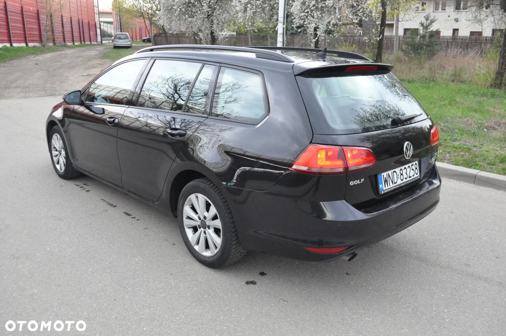 Volkswagen Golf 1.6 TDI BMT Comfortline - 5