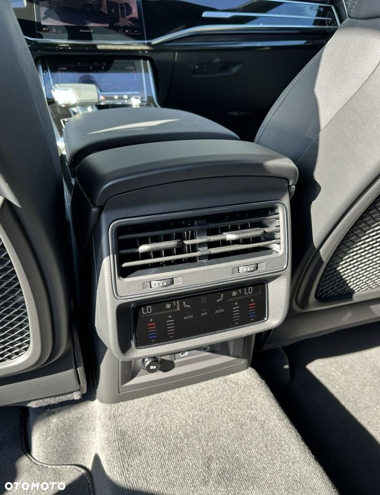 Audi Q8 - 25
