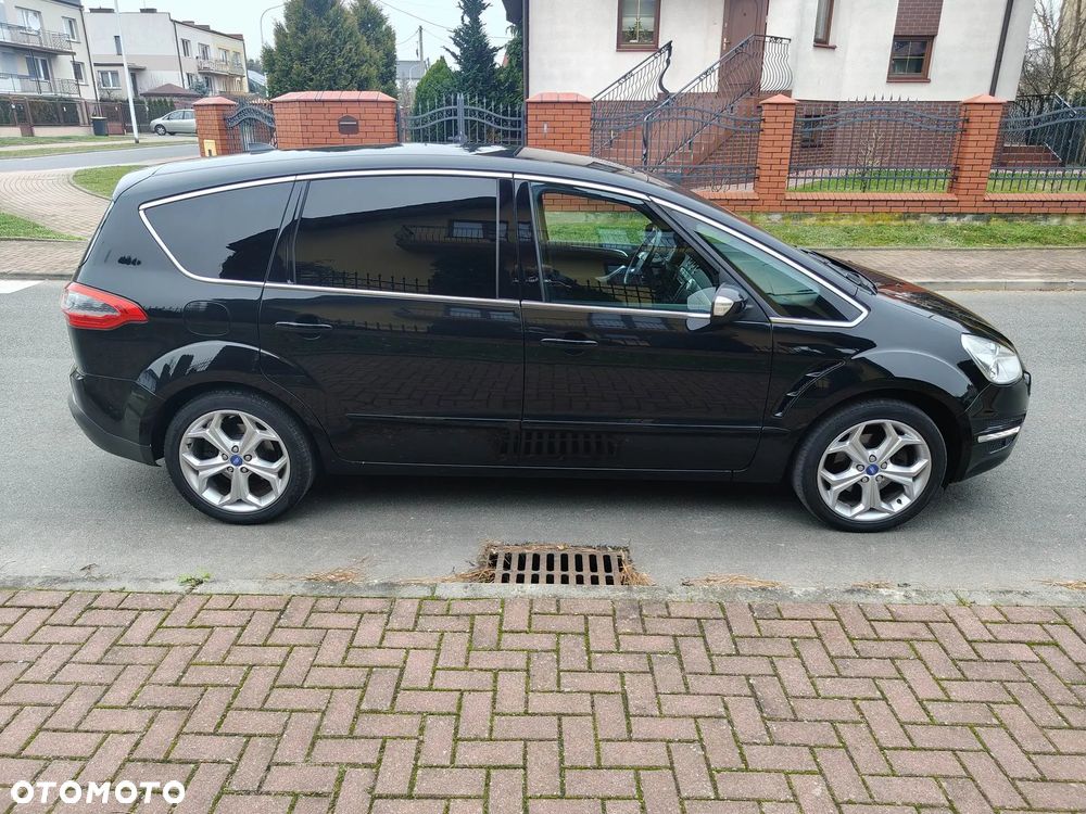 Ford S-Max - 9