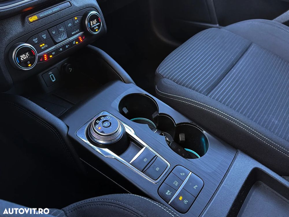 Ford Focus 1.5 EcoBlue Titanium - 29