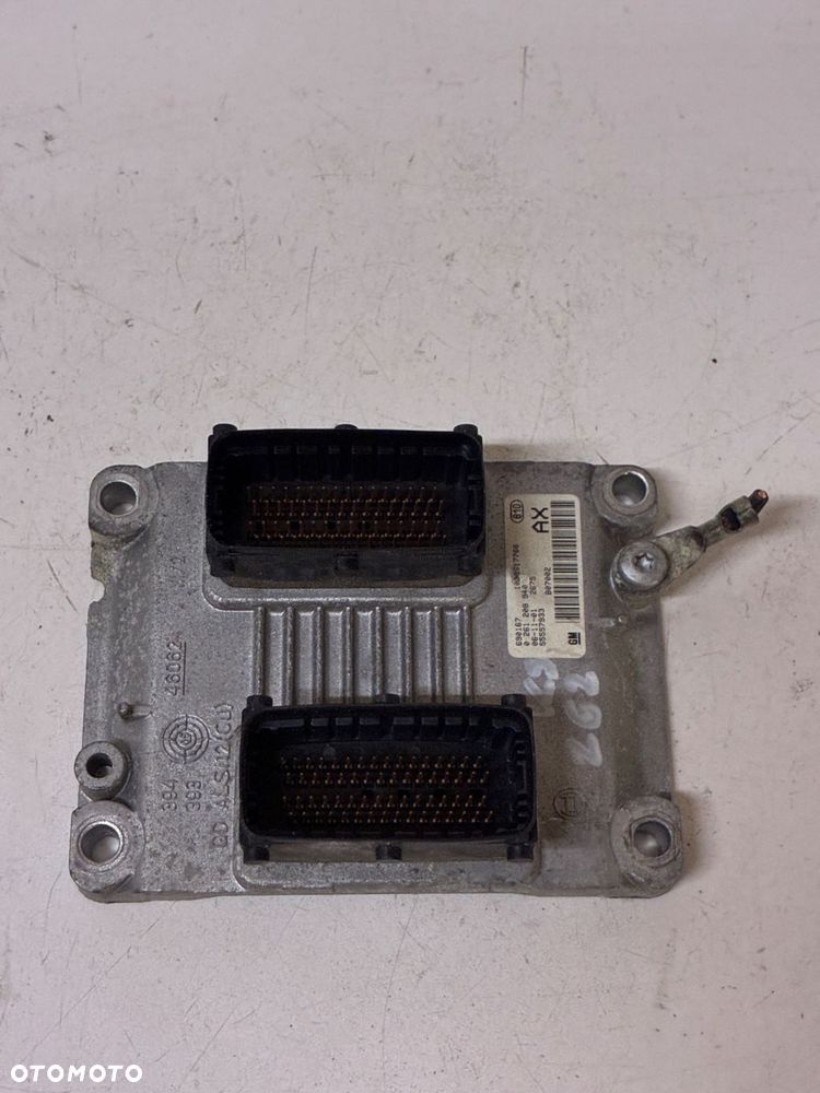 OPEL KOMPUTER  STEROWNIK  SILNIKA 55557933 - 6