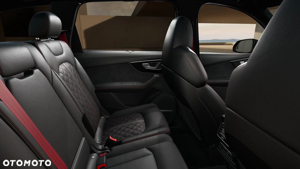 Audi Q7 TFSI e PHEV 360 kW Quattro S Line Tiptr - 11