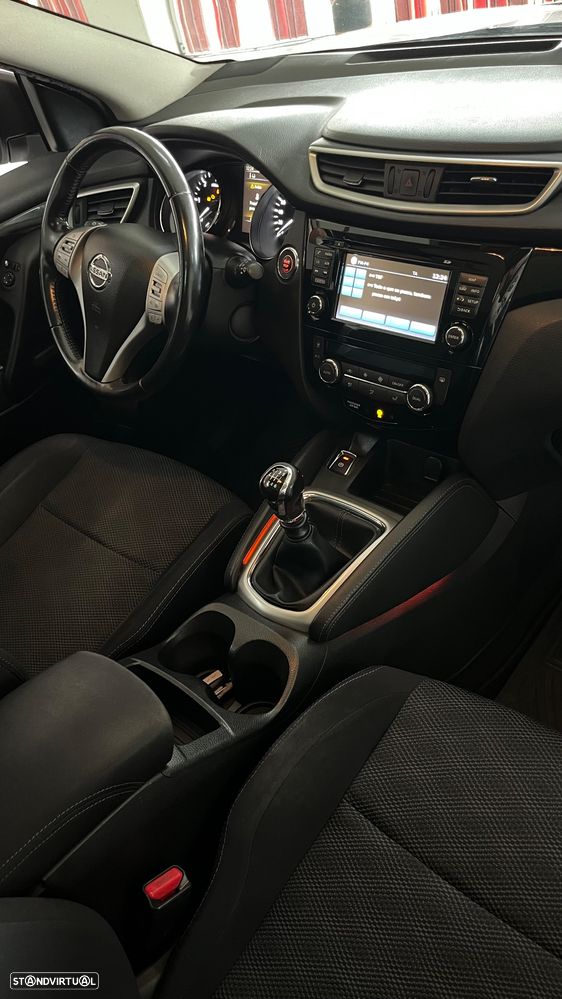Nissan Qashqai 1.5 dCi Tekna Premium - 9