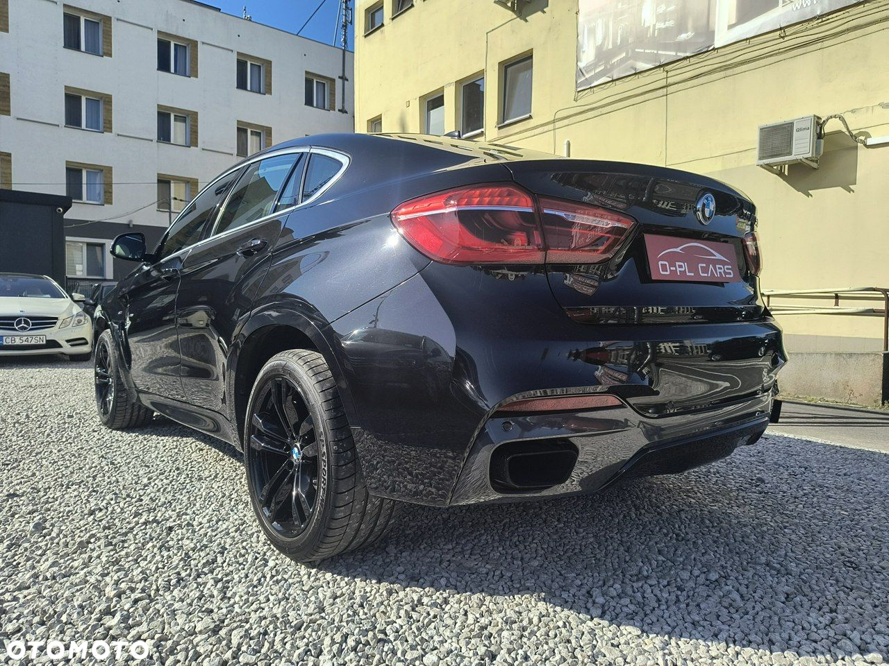 BMW X6M - 33