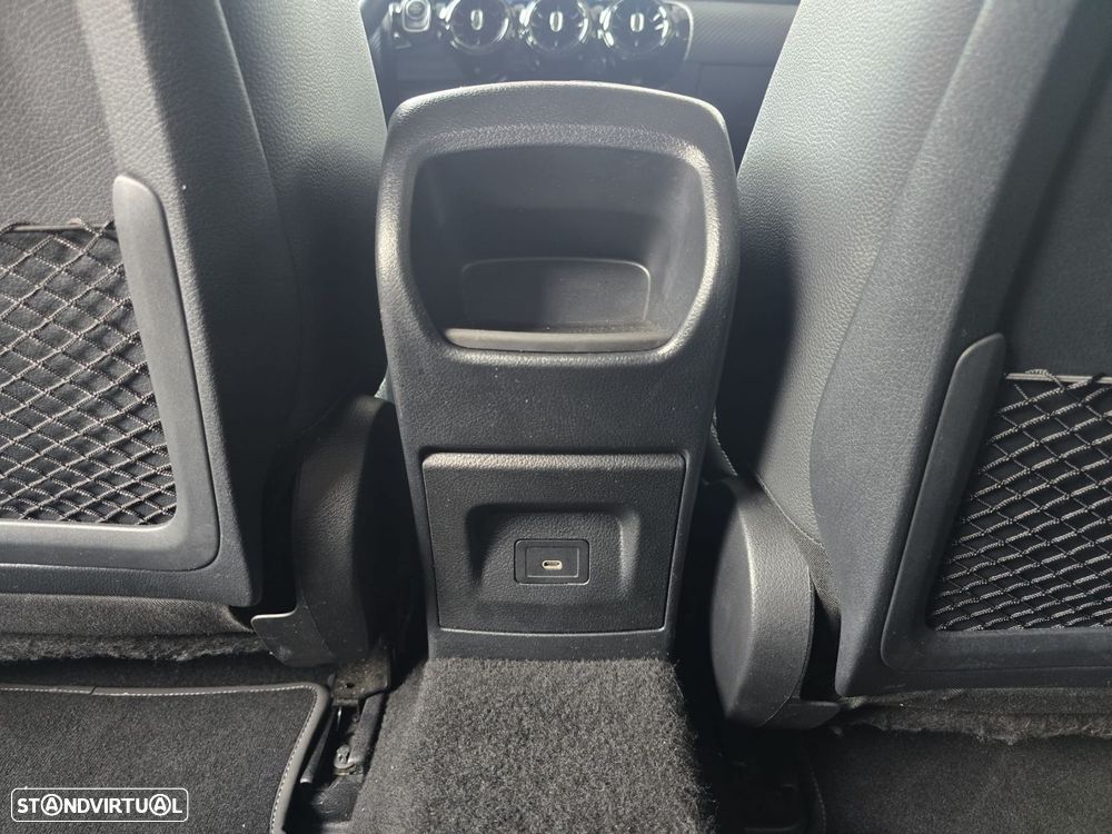 Mercedes-Benz A 200 - 20