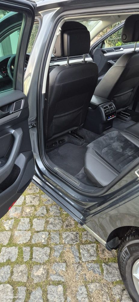 VW Passat Variant 2.0 TDi Highline - 18