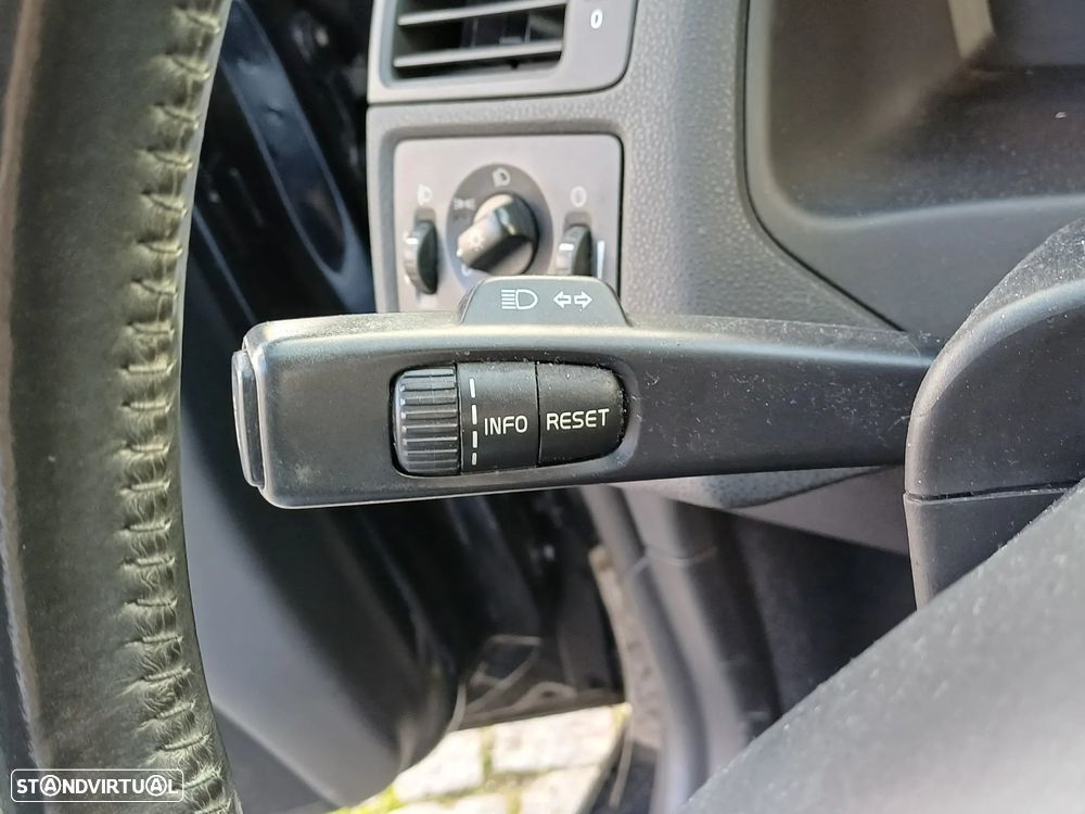 Volvo V50 1.6 D Momentum - 21