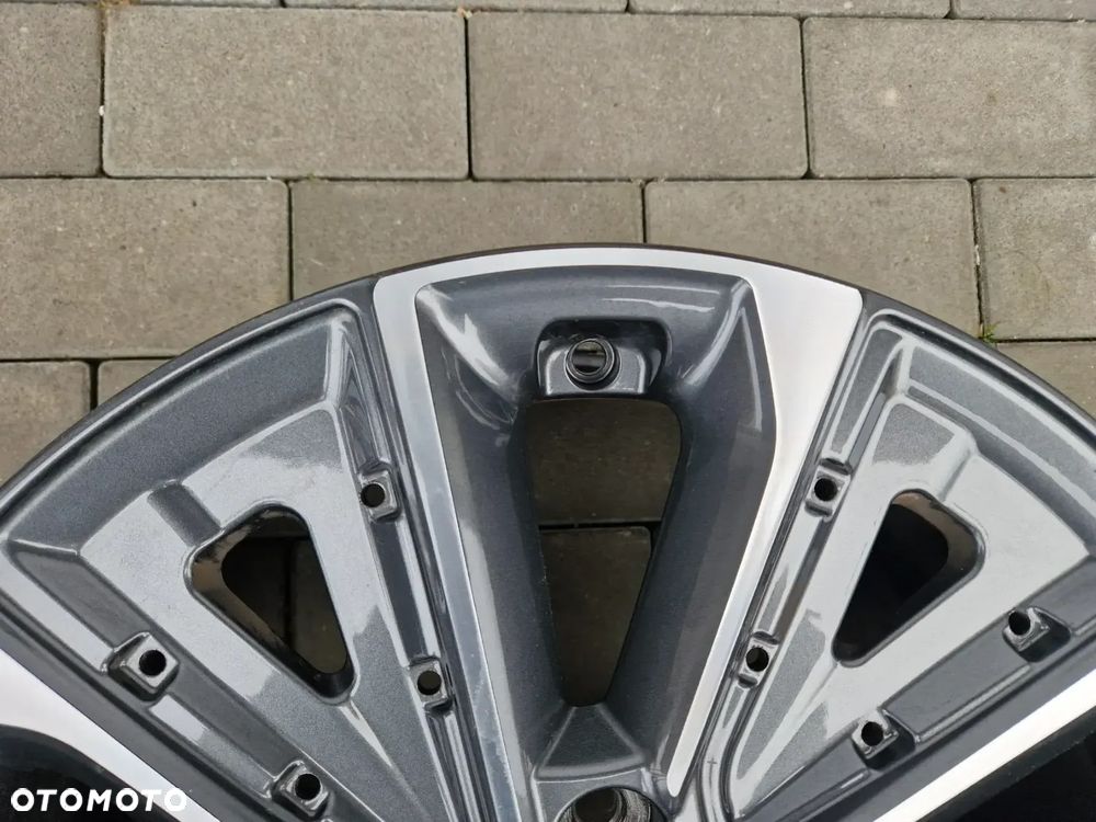 FELGA KIA SOUL 7Jx17, ET50, 5x114,3 - 2