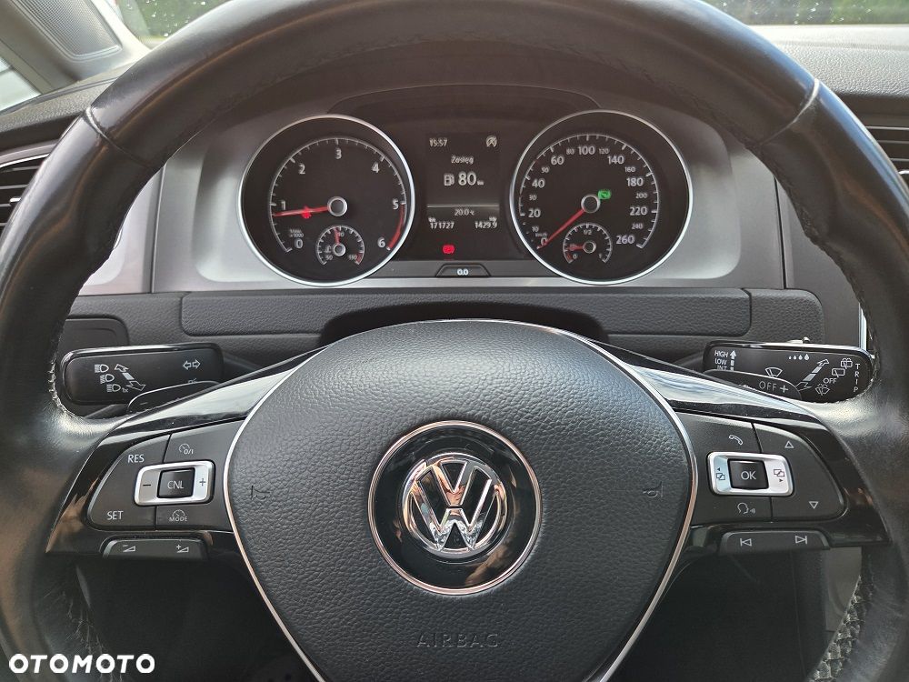 Volkswagen Golf 1.6 TDI BlueMot Trendline DSG - 16