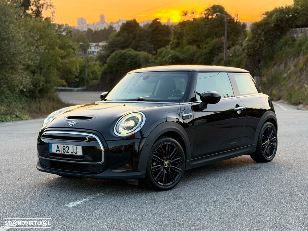 MINI 3 Portas Cooper SE Premium Essential - 2