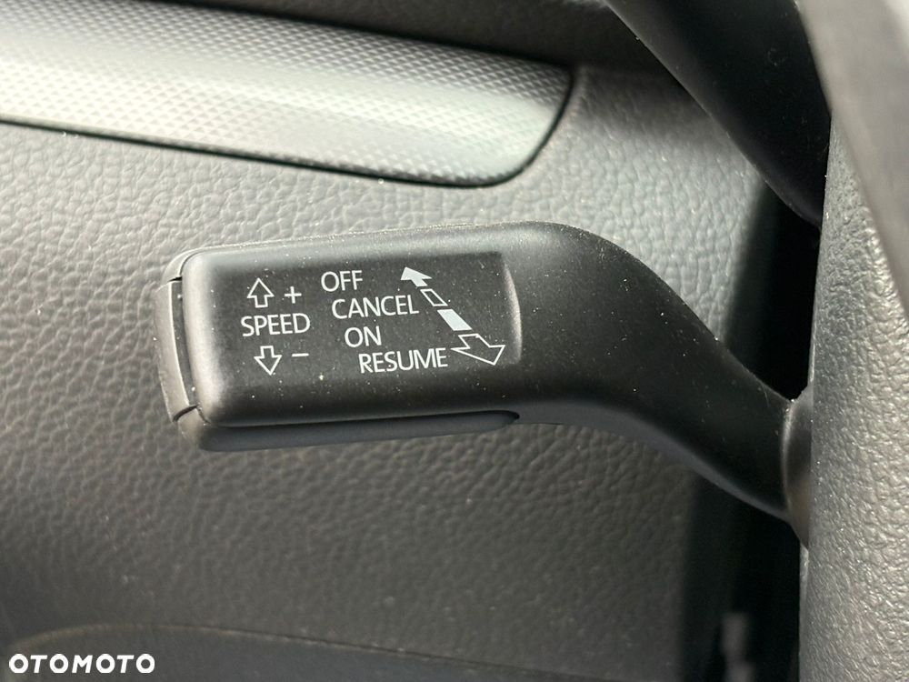 Volkswagen Sharan 2.0 TDI 4Motion BlueMotion Technology Highline - 25