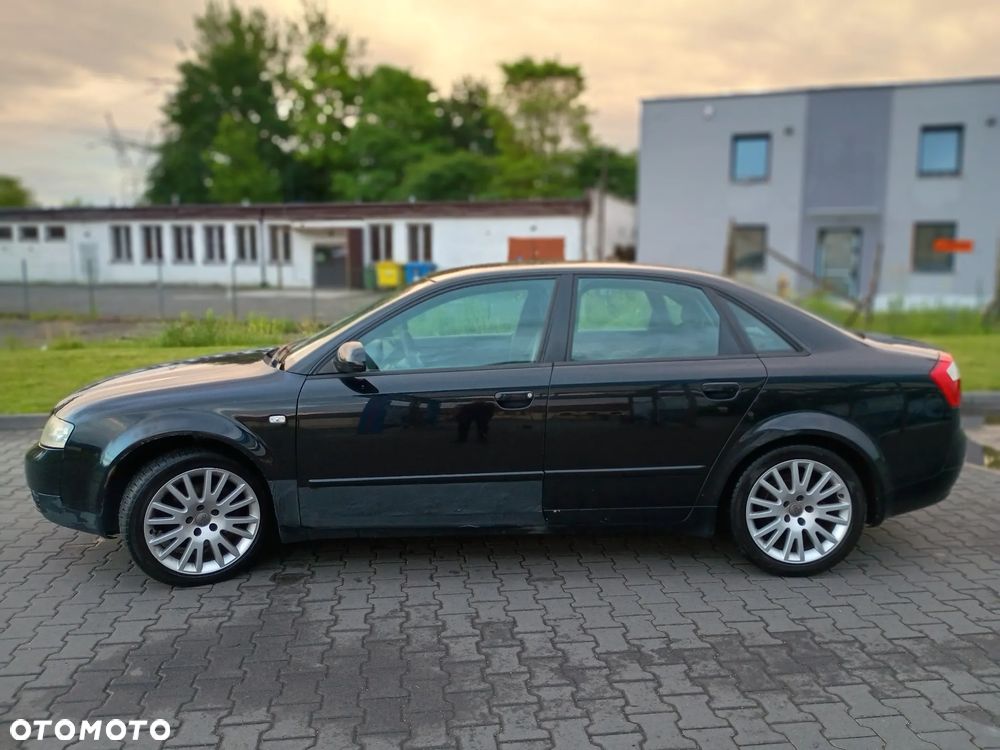Audi A4 Avant - 5