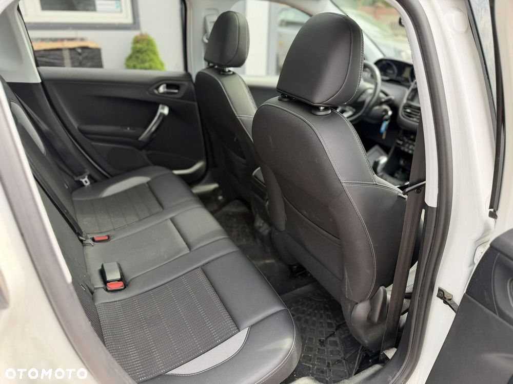 Peugeot 2008 PureTech 110 Stop&Start Crossway - 27