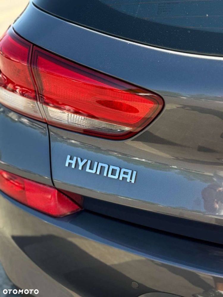 Hyundai i30 1.4 T-GDI Style - 11