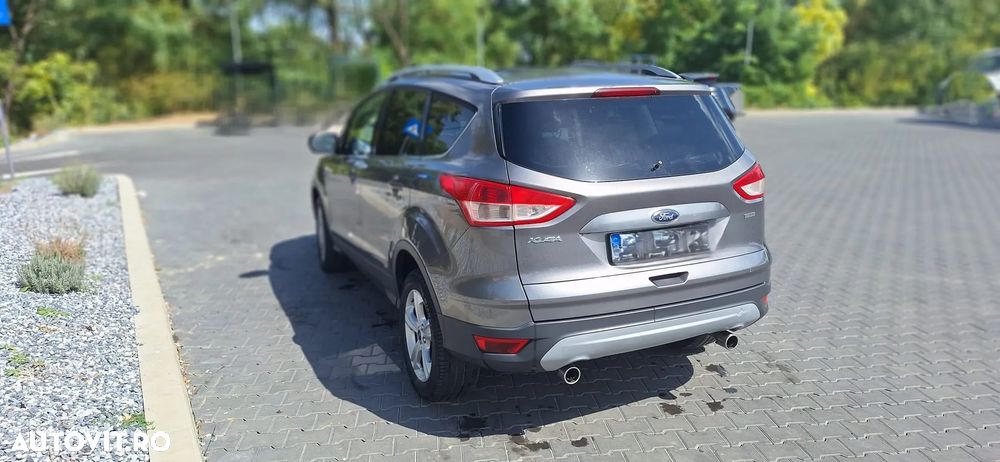 Ford Kuga - 3