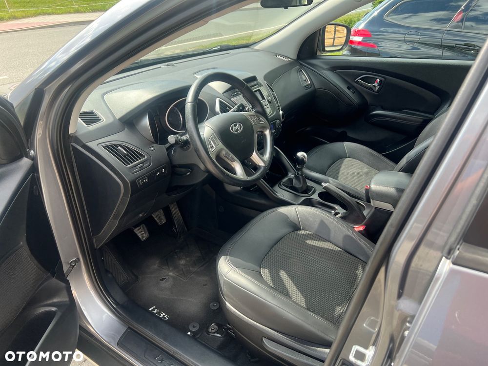 Hyundai ix35 1.7 CRDi 2WD blue Finale - 10