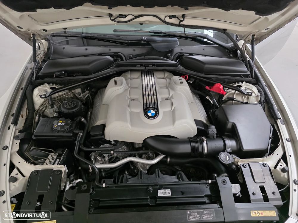 BMW 645 Ci - 24
