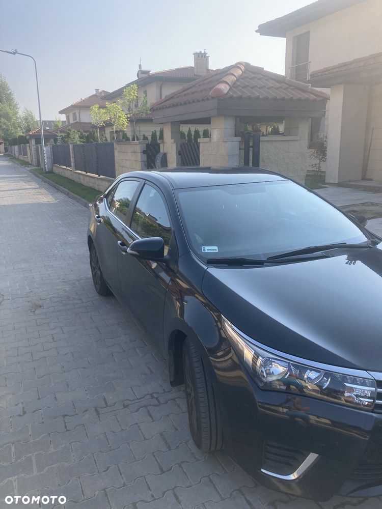 Toyota Corolla - 1