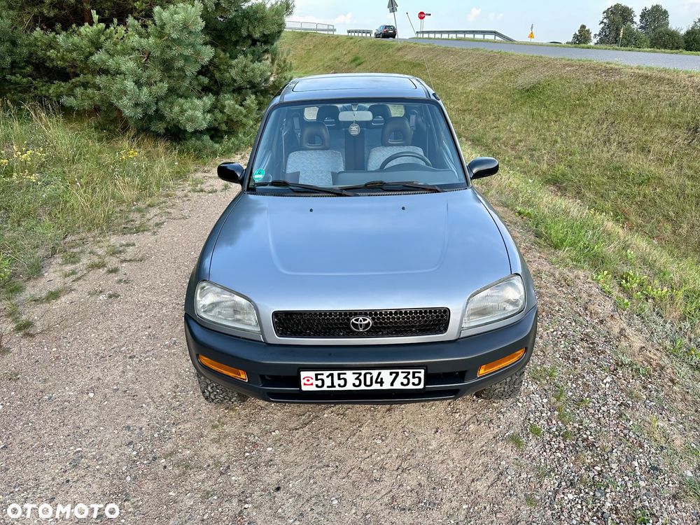 Toyota RAV4 2.0 Special - 11