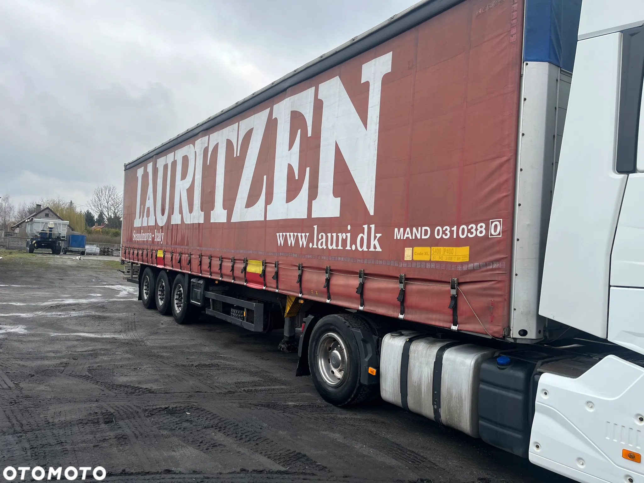 Schmitz Cargobull S 01 - 2