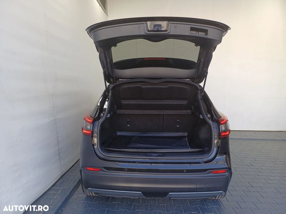 Nissan Qashqai 1.5 DCI Start/Stop Tekna - 28