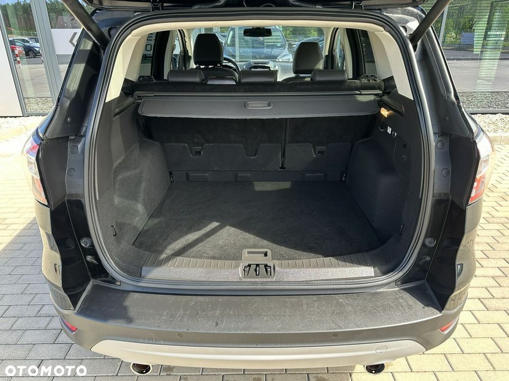 Ford Kuga 1.5 EcoBoost 2x4 Titanium - 31