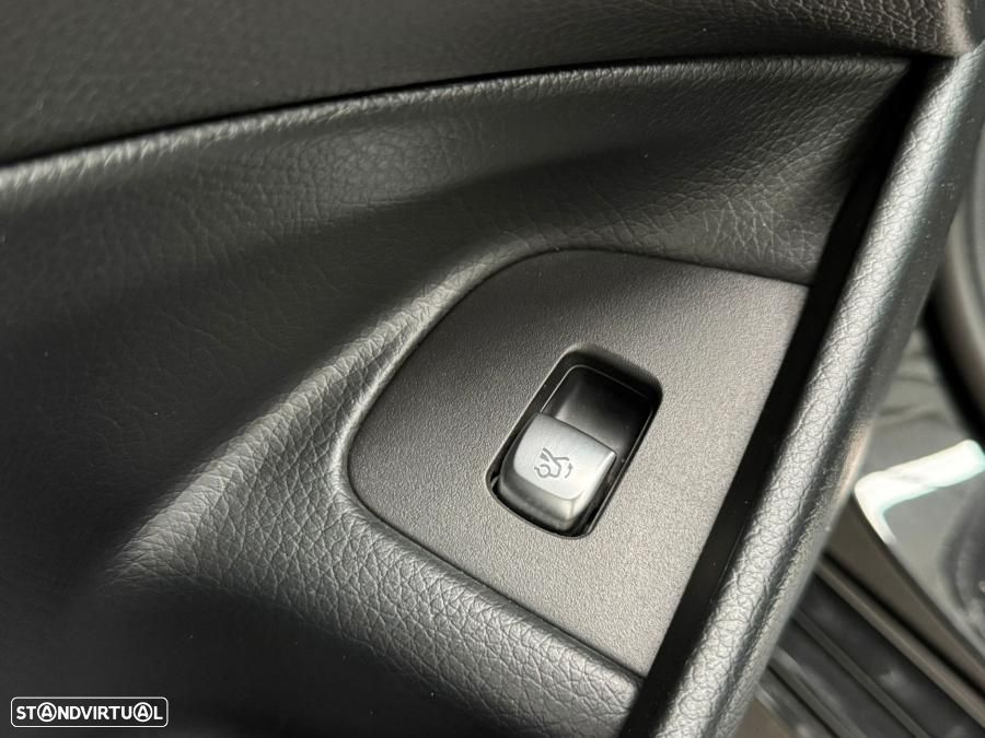 Mercedes-Benz E 300 de 9G-TRONIC AMG Line - 47