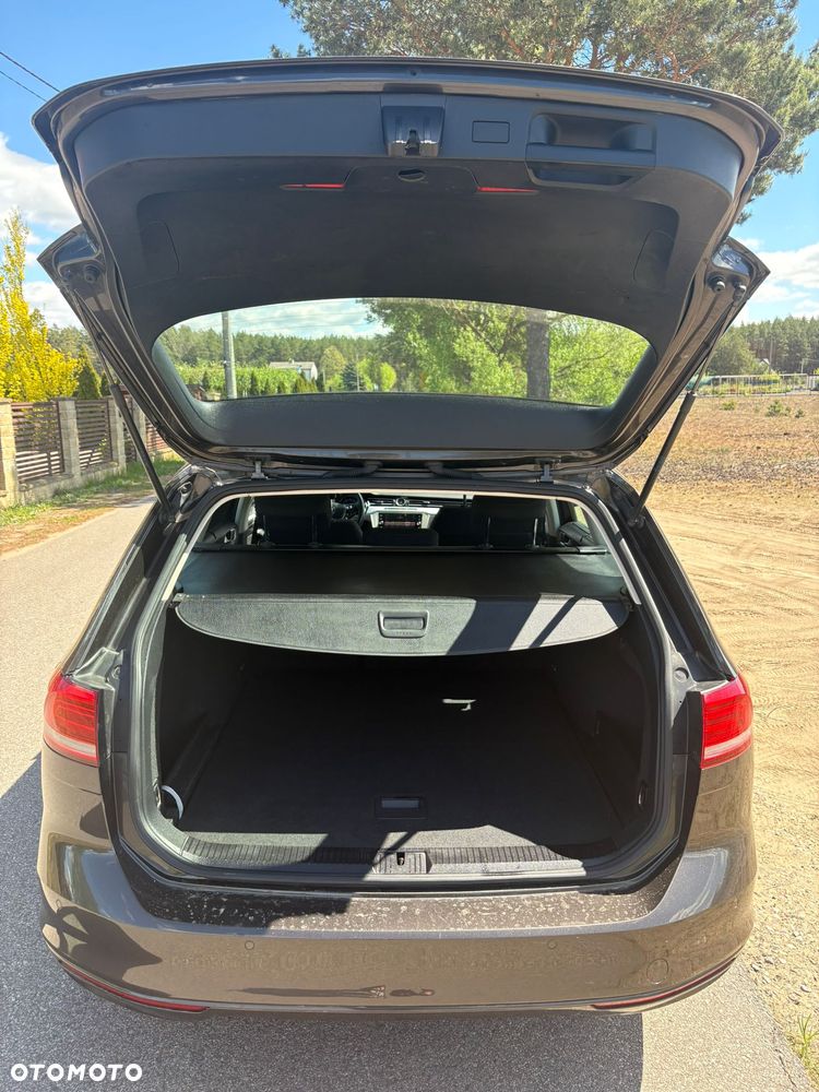 Volkswagen Passat 1.6 TDI BMT Trendline - 5