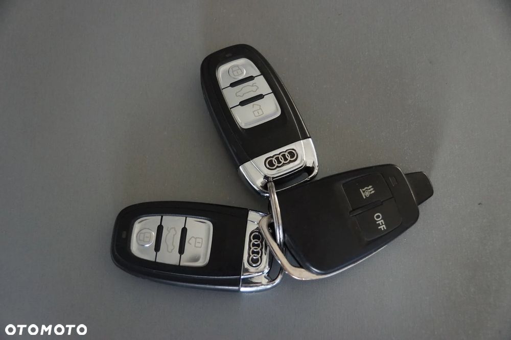 Audi Q5 2.0 TDI quattro - 32