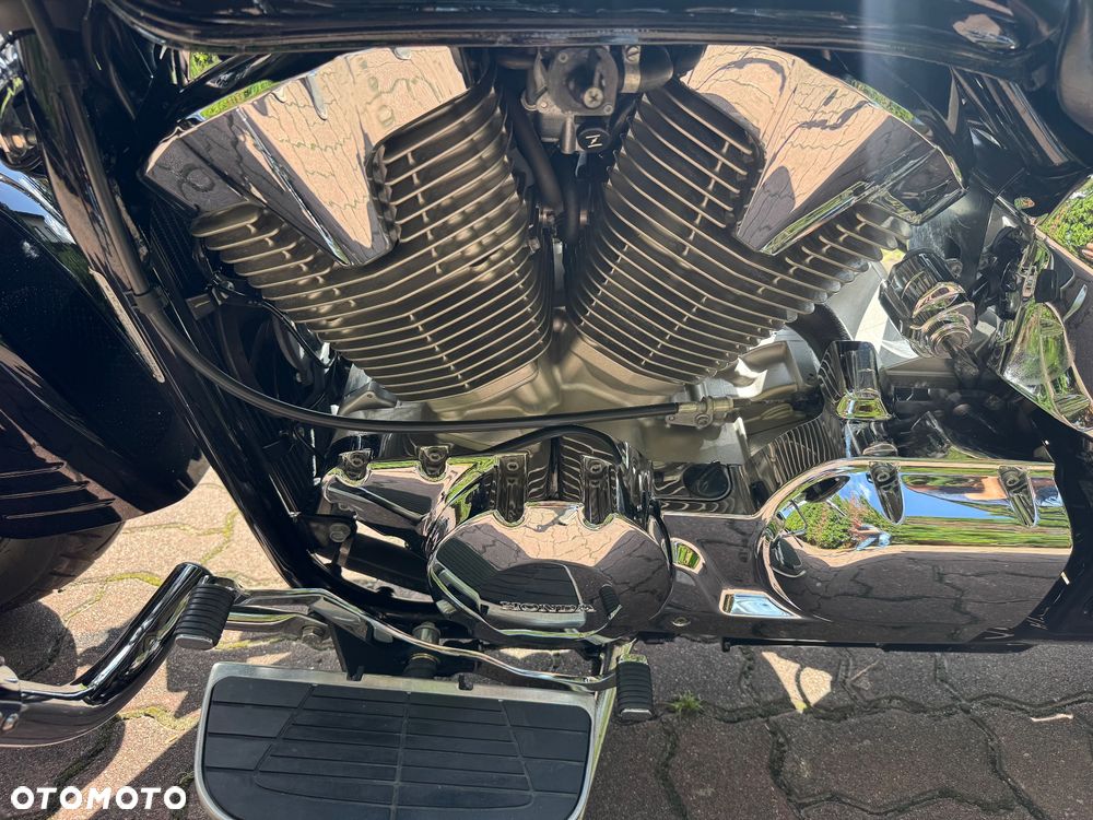 Honda VTX - 16